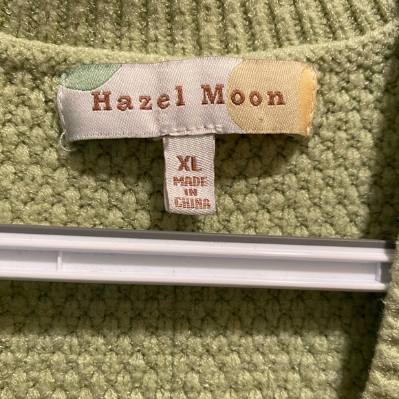 Light Green Sweater Vest! - Picture 3 of 3